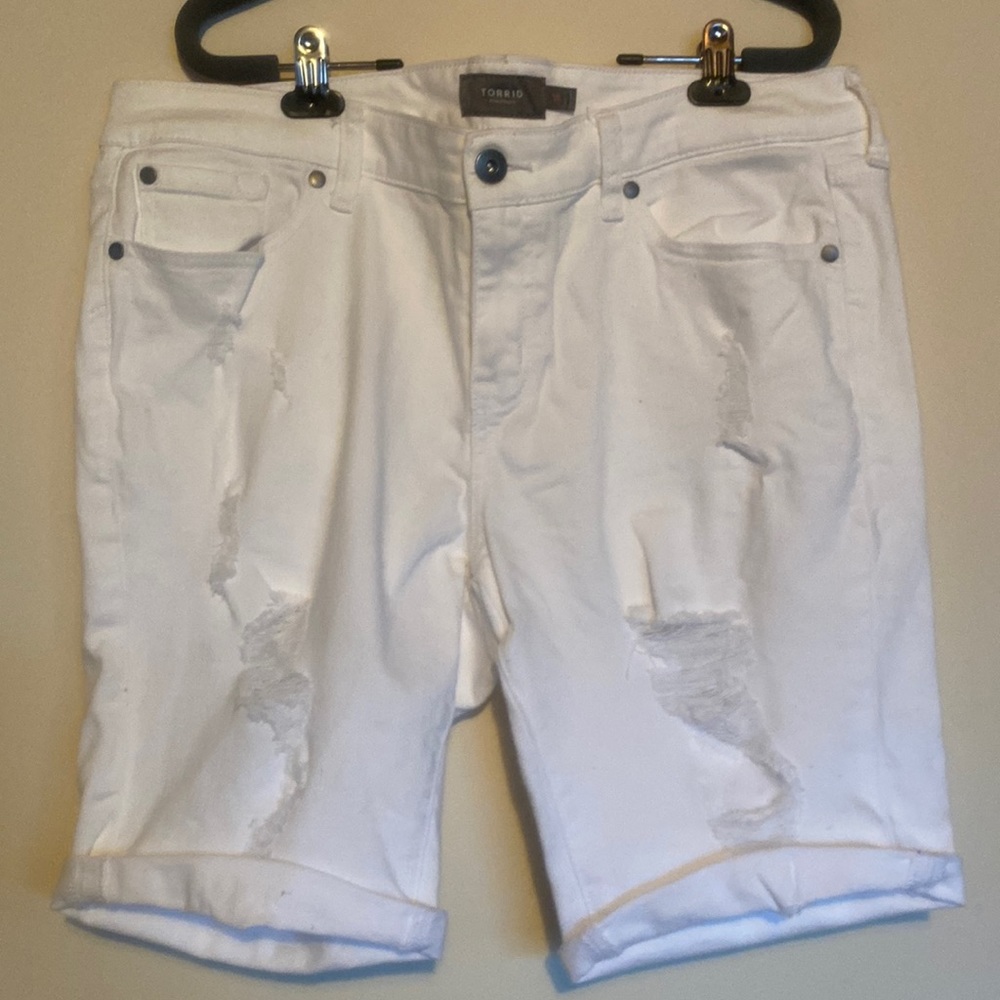 Torrid size 18 shorts